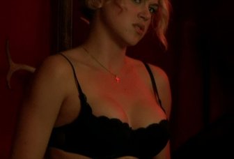 Эдрианн Палики