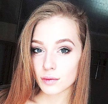 Полина Дубкова