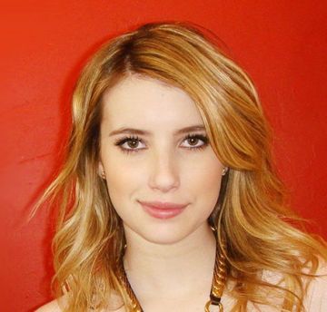 Эмма Робертс