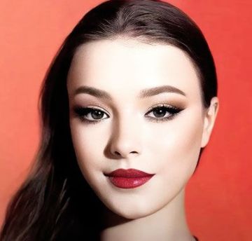 Анна Щербакова