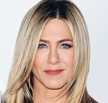 Дженнифер Энистон