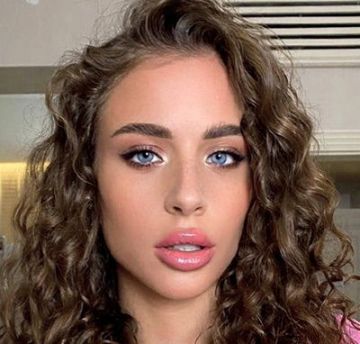 Адель Вейгель