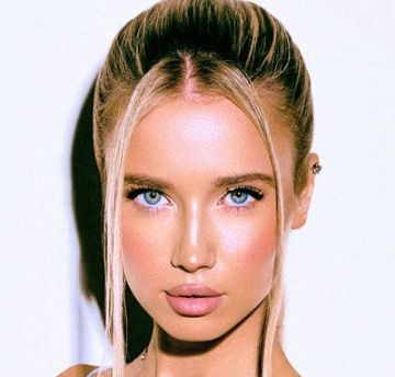 Полина Малиновская